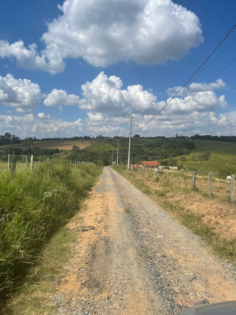 Terreno - Venda - Collgio - Araoiaba da Serra - SP
